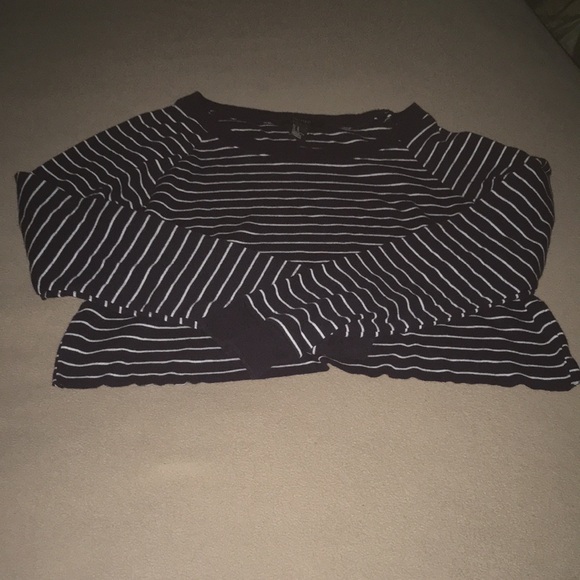 Forever 21 striped long sleeve crop top - Picture 2 of 8
